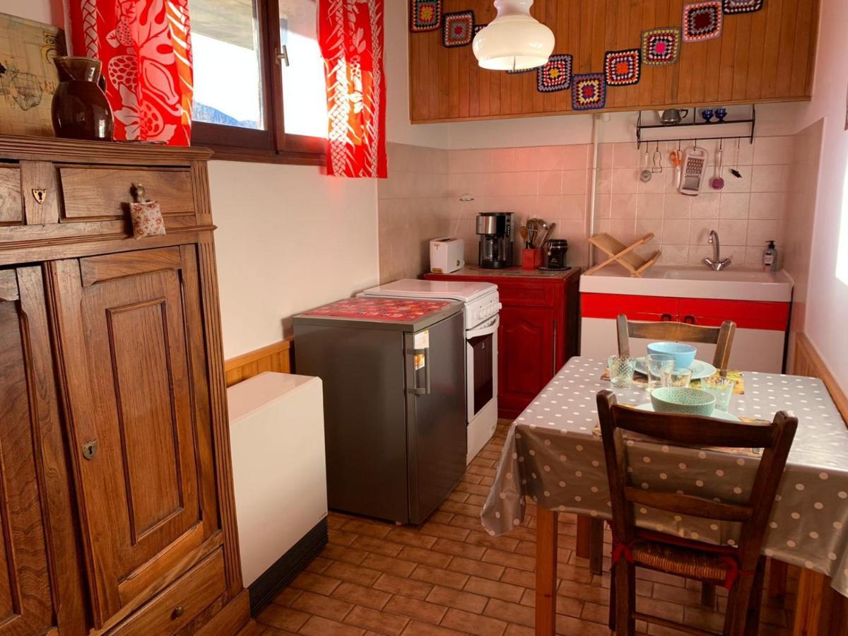 Studio sympa avec terrasse , maxi 4 pers.Briançon Exterior foto